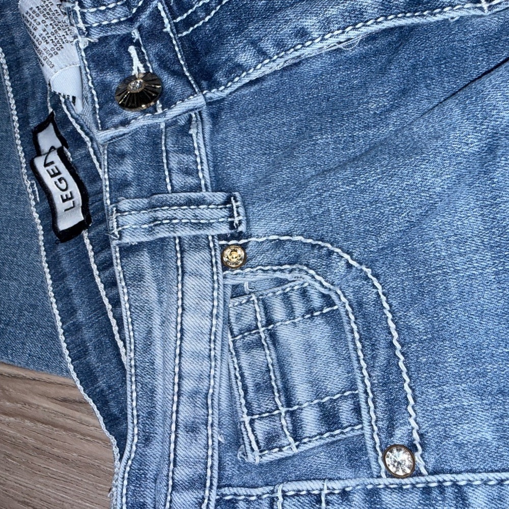 Embroidered Blue Flare Jeans for Women - Picture 6 of 6